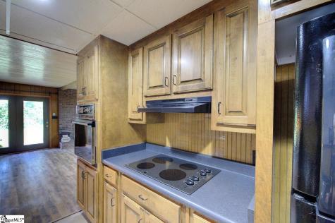 1206 Lakeview Drive Greenville SC 29611