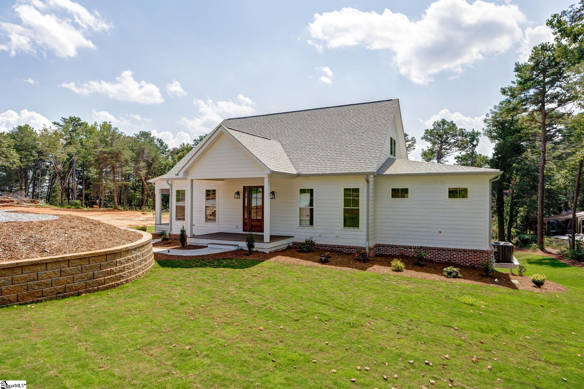 1218 Andersonville Road Townville SC 29689