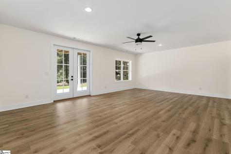 1218 Andersonville Road Townville SC 29689