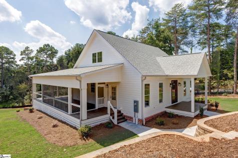 1218 Andersonville Road Townville SC 29689