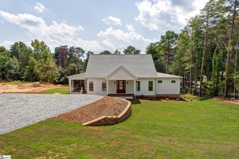 1218 Andersonville Road Townville SC 29689