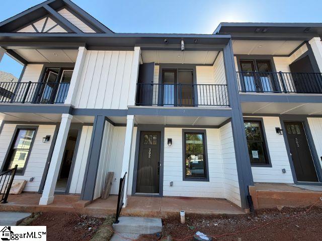 9 Hawthorne Lane Greenville SC 29605