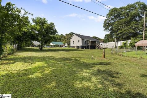 303 Beauregard Street Clinton SC 29325