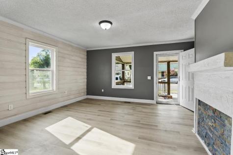 303 Beauregard Street Clinton SC 29325