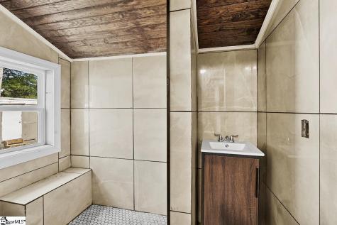 303 Beauregard Street Clinton SC 29325