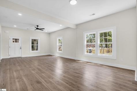 1 9th Street Greenville SC 29611
