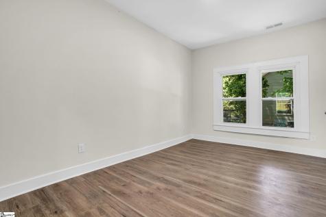 1 9th Street Greenville SC 29611