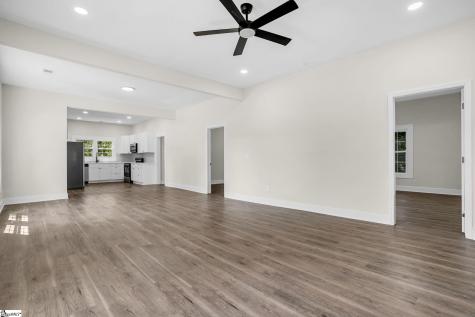1 9th Street Greenville SC 29611