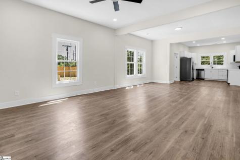 1 9th Street Greenville SC 29611