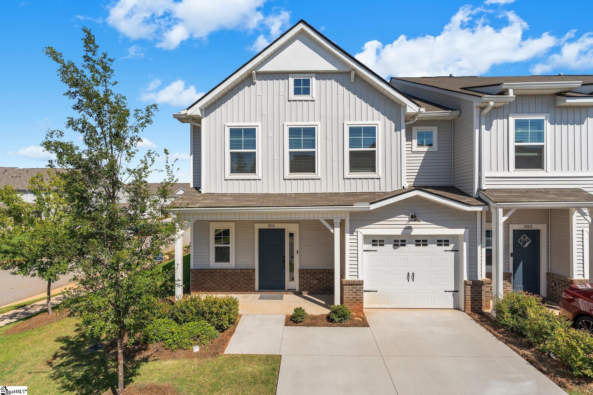 301 Hollenbeck Place Greenville SC 29607