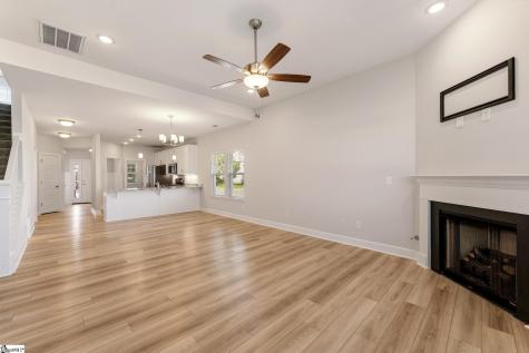 301 Hollenbeck Place Greenville SC 29607