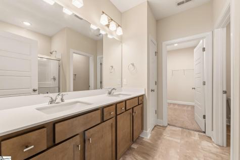 301 Hollenbeck Place Greenville SC 29607