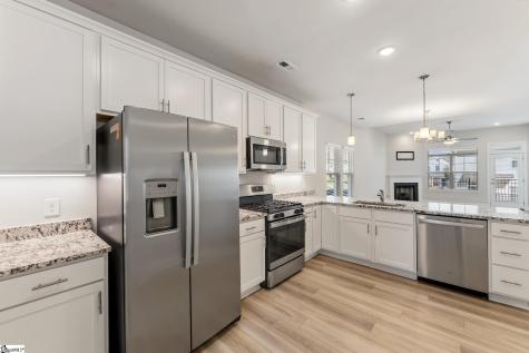 301 Hollenbeck Place Greenville SC 29607
