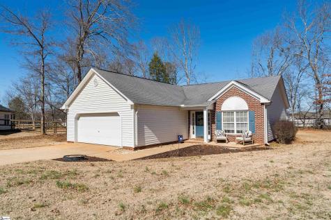 179 Lockland Drive Chesnee SC 29323