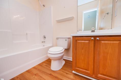 179 Lockland Drive Chesnee SC 29323