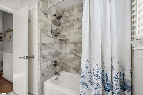 108 Richmond Drive Greenville SC 29617