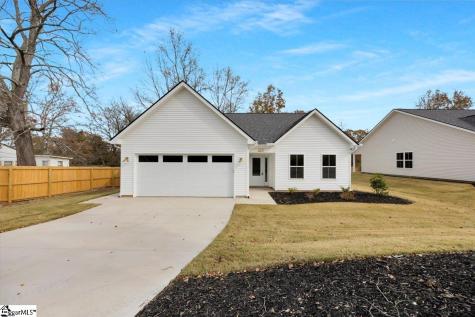 269 Ragan Street Campobello SC 29322