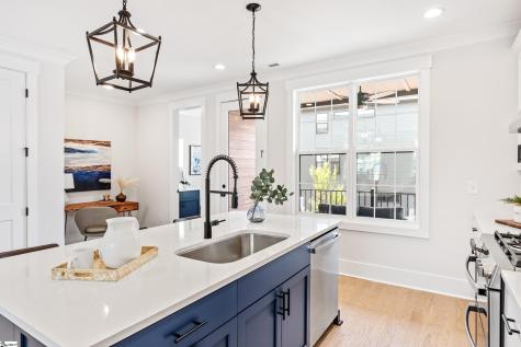 1305 Pendleton Street Greenville SC 29611