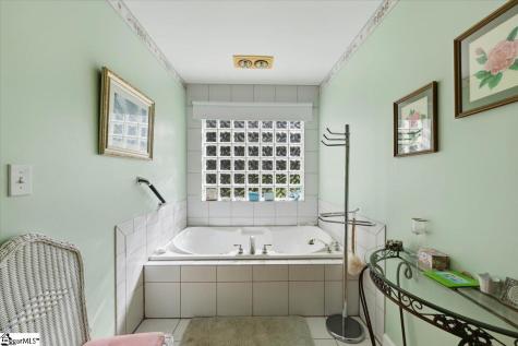 105 Lipscombe Drive Travelers Rest SC 29690