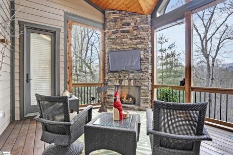 304 Lake Hills Lane Travelers Rest SC 29690