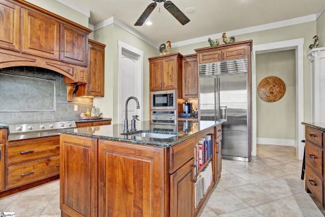 304 Lake Hills Lane Travelers Rest SC 29690