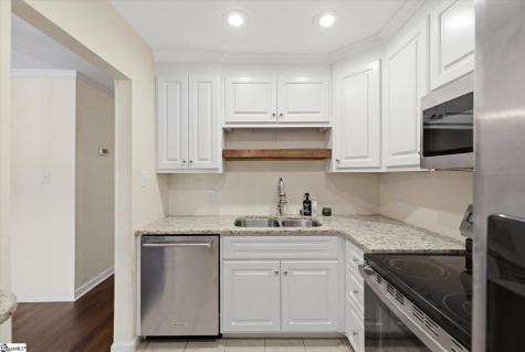 925 Cleveland Street Greenville SC 29601