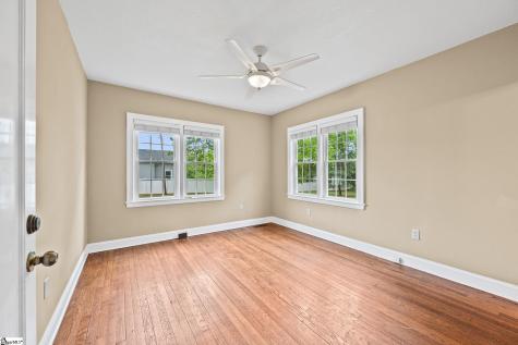 709 W Main Street Pickens SC 29671