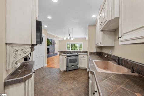 709 W Main Street Pickens SC 29671