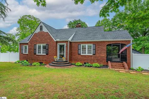 709 W Main Street Pickens SC 29671