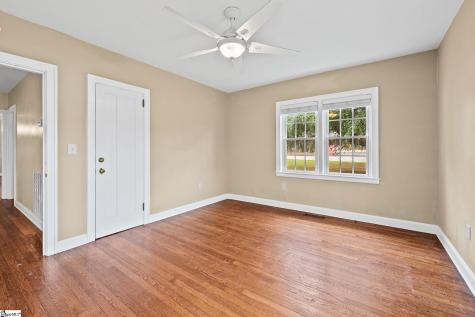 709 W Main Street Pickens SC 29671
