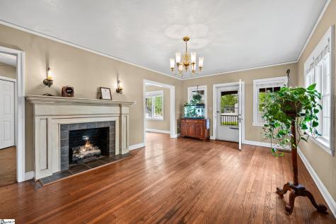 709 W Main Street Pickens SC 29671