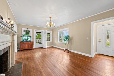 709 W Main Street Pickens SC 29671