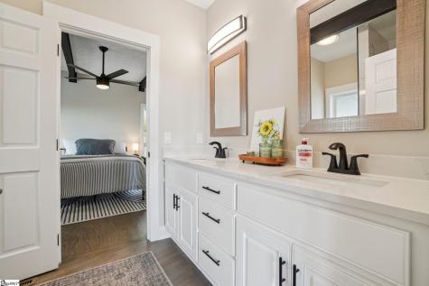 68 Raven Road Landrum SC 29356