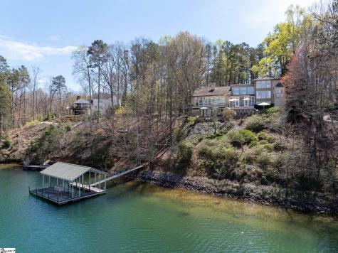 2516 Sugar Valley Road Seneca SC 29672