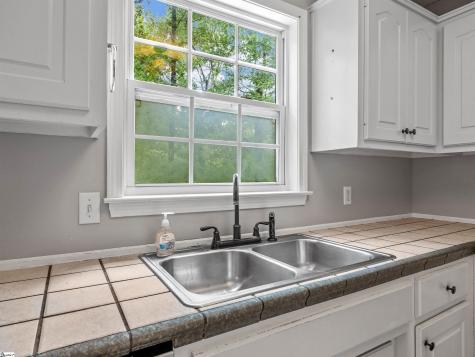 725 Cotton Branch Drive Boiling Springs SC 29316