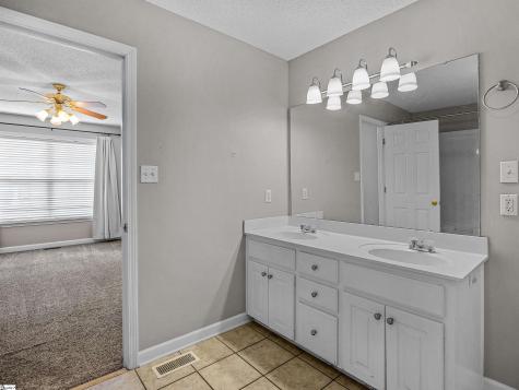 725 Cotton Branch Drive Boiling Springs SC 29316