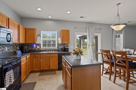 107 Castleton Circle Boiling Springs SC 29316