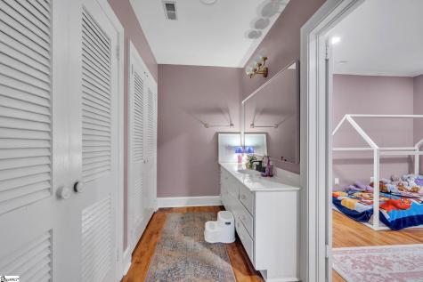 413 Mohawk Drive Greenville SC 29609