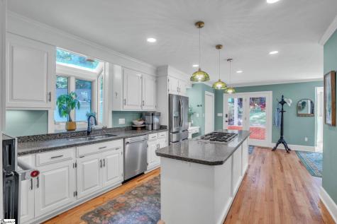 413 Mohawk Drive Greenville SC 29609