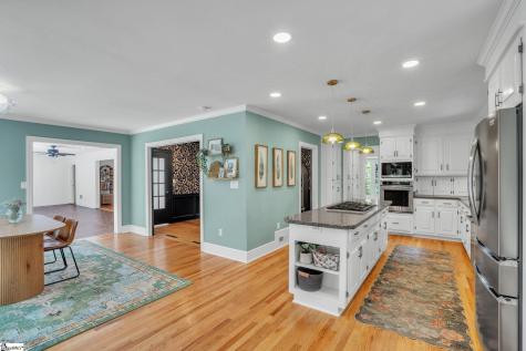 413 Mohawk Drive Greenville SC 29609