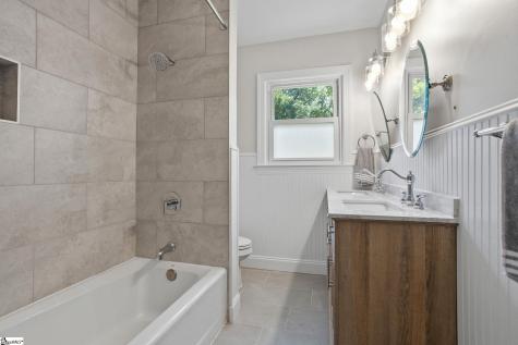 28 Buena Vista Avenue Greenville SC 29607
