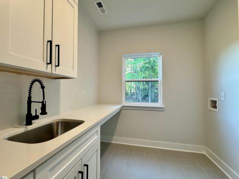 121 Parsons Street Fountain Inn SC 29644