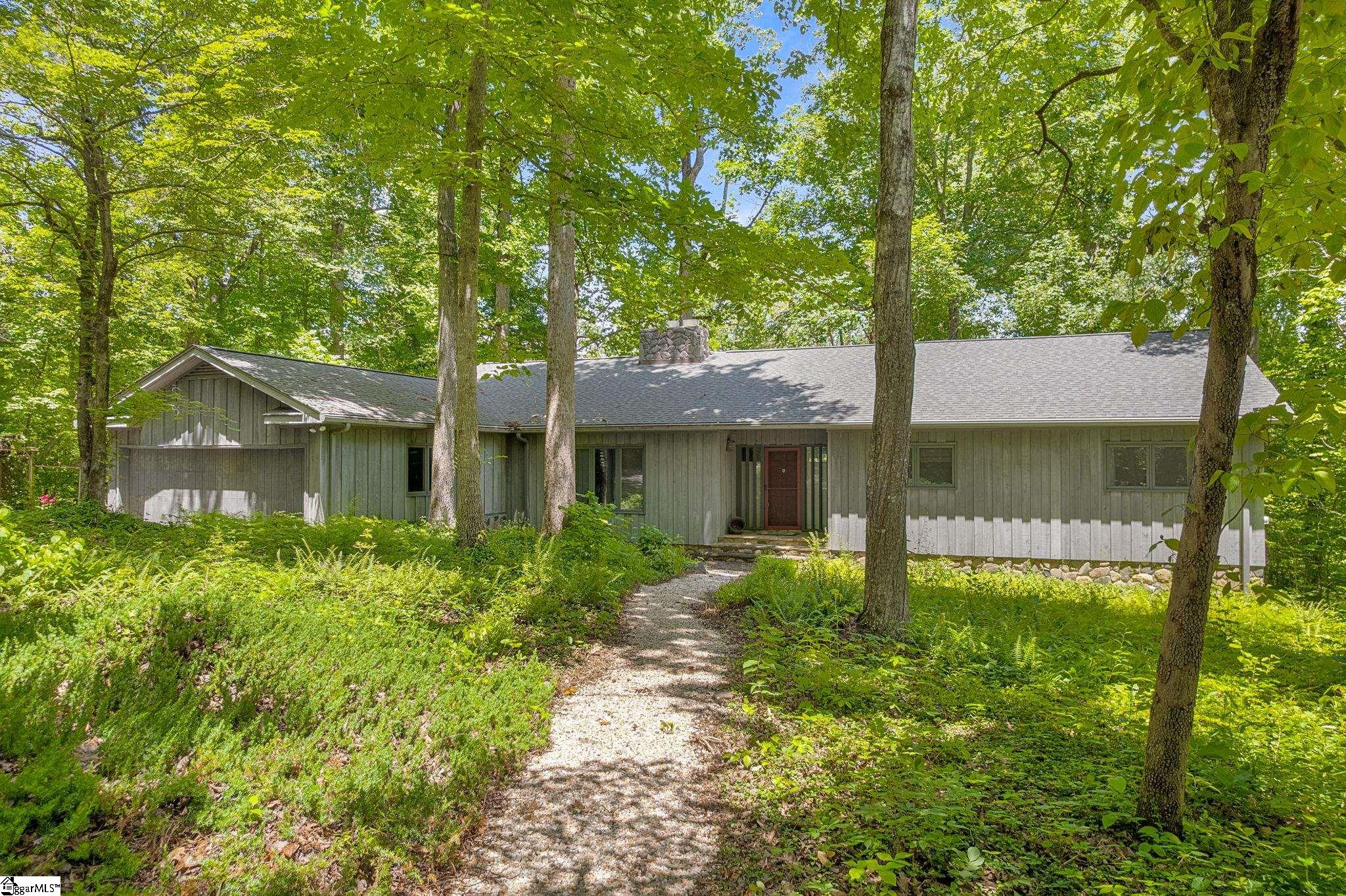 2109 Moorefield Memorial Highway Pickens SC 29671