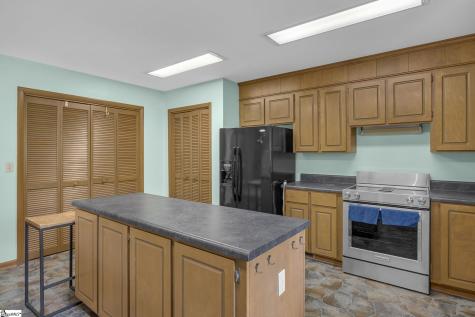 2109 Moorefield Memorial Highway Pickens SC 29671