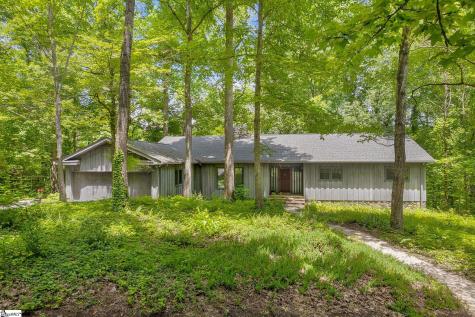2109 Moorefield Memorial Highway Pickens SC 29671