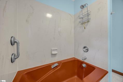2109 Moorefield Memorial Highway Pickens SC 29671