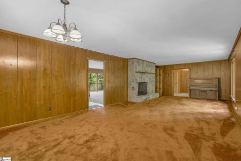 2109 Moorefield Memorial Highway Pickens SC 29671