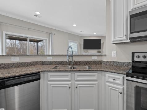 311 Rossmoor Court Duncan SC 29334