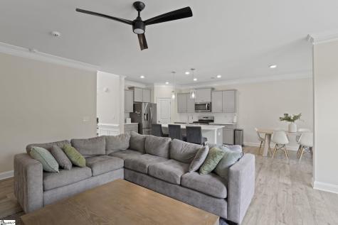 154 Pelham Glen Way Greer SC 29651