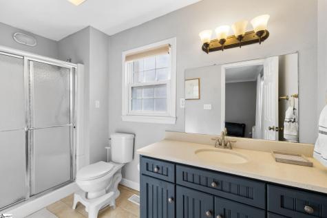 5754 Highway 20 Donalds SC 29638